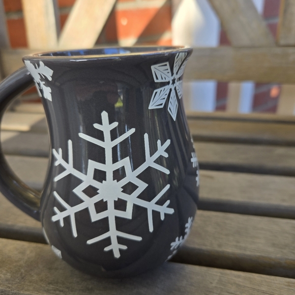Temptations By Tara Snowflake 16 oz Mug - Picture 2 of 4